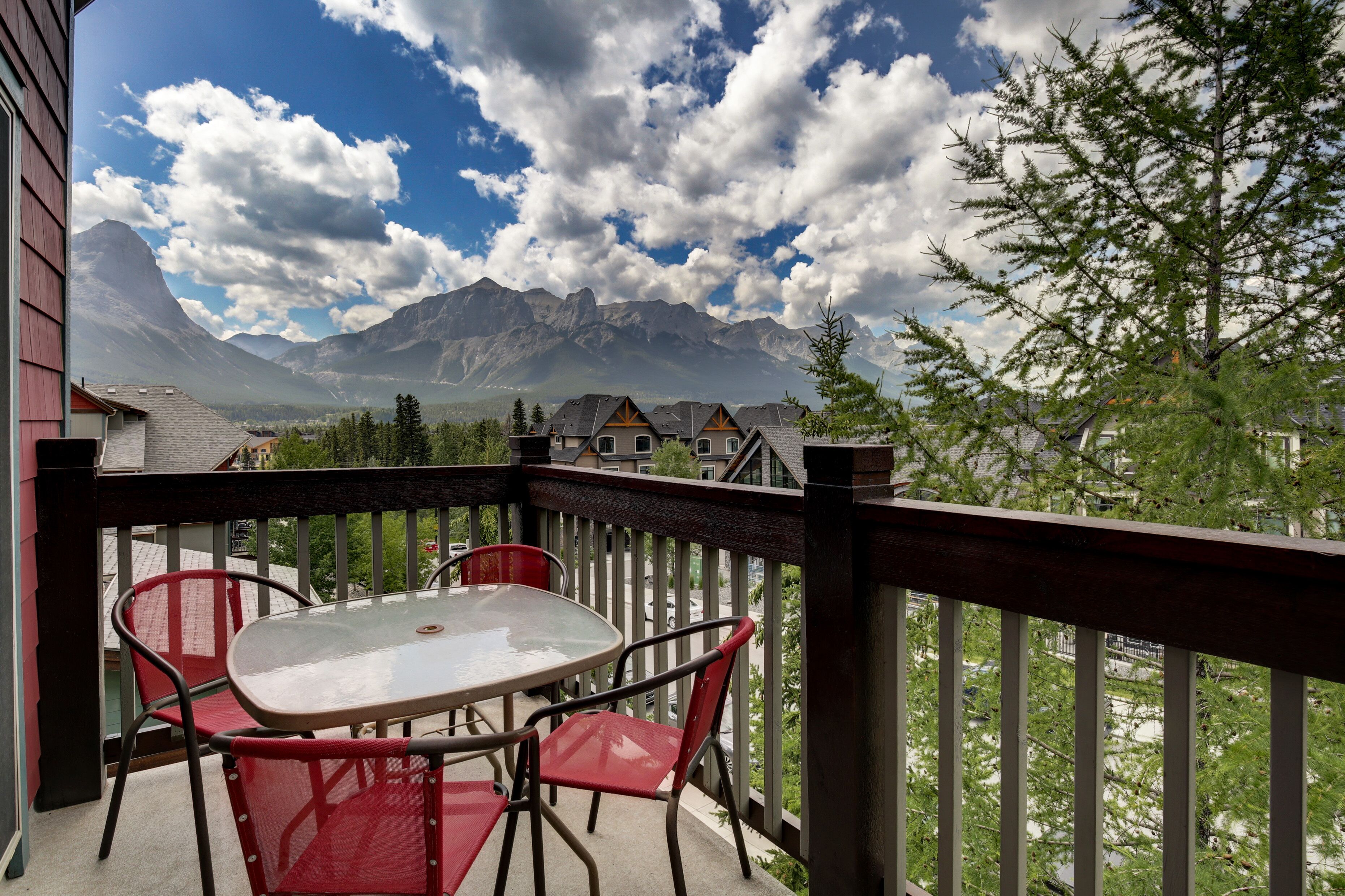 屋外ダイニングエリア