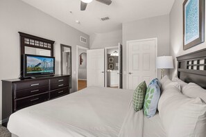Bedroom 1 Private King Retreat with Ensuite Bathroom - Premium 3BR condo Resort Perks near Epic Universe (Orlando)