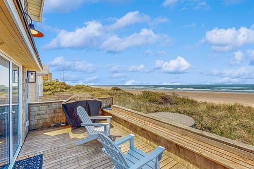 Modern Beach Home with Private Hot Tub & Sweeping Oceanfront Views - Dogs OK