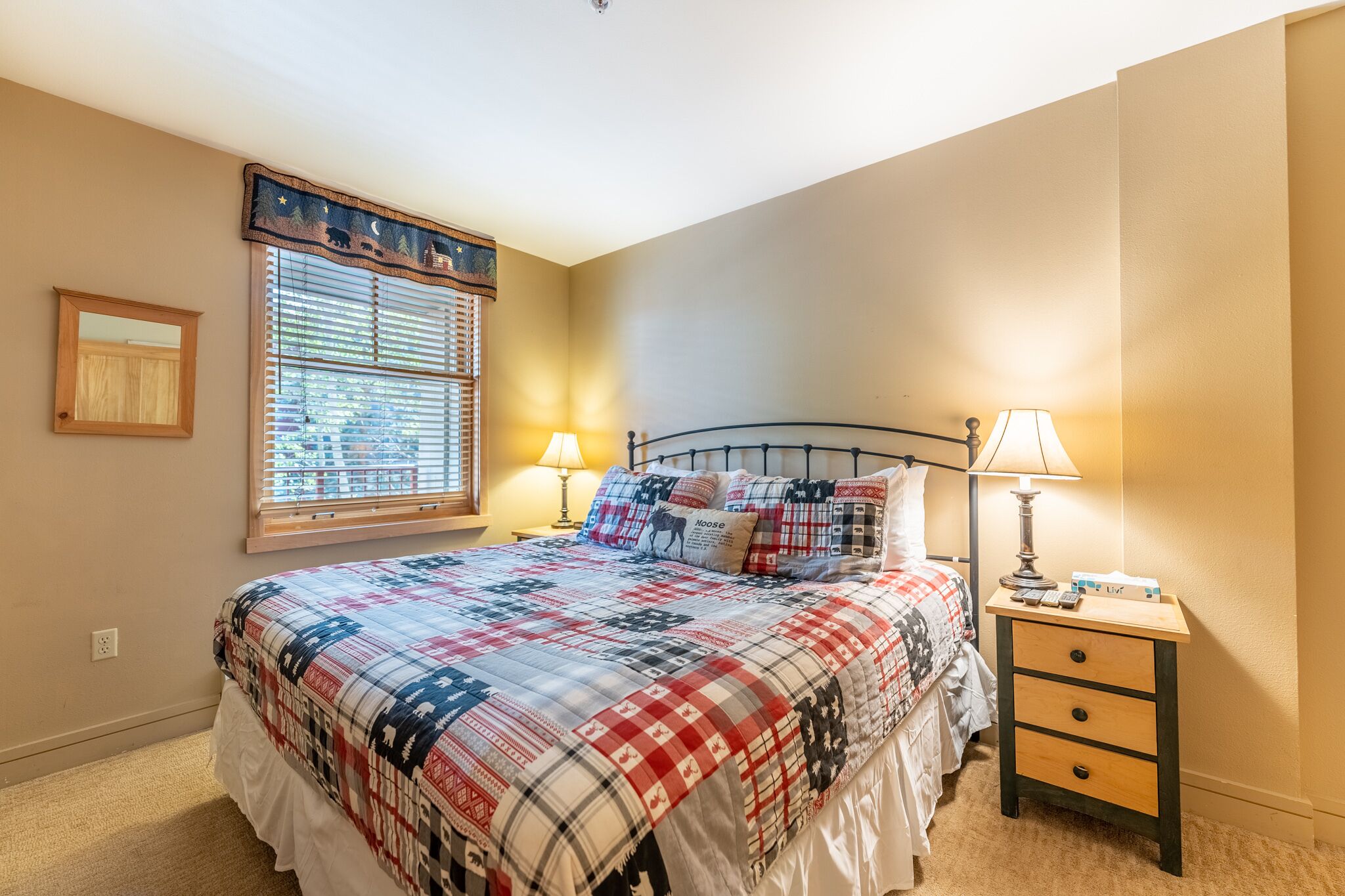 1 bedroom, iron/ironing board, internet, bed sheets