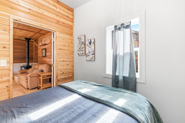 2 bedrooms, free WiFi, bed sheets