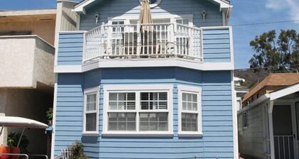 227D: Large Two Story Home, 1 Block from the Beach, Fireplace, Hillside Views -
