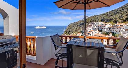 H1780: Gorgeous Villa, Stunning Panoramic Ocean Views,6-seat Golf Cart,Fireplace