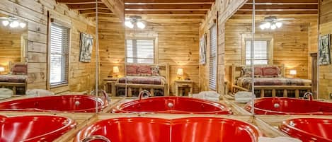 1 Schlafzimmer, Bügeleisen/Bügelbrett, kostenloses WLAN, Bettwäsche