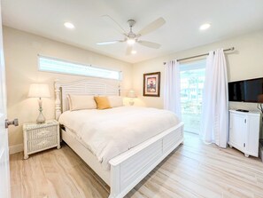 2 bedrooms, desk, iron/ironing board, travel crib