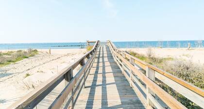Cozy Bay View - BeachSide, Pet Friendly, Wi-Fi