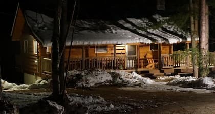 3 karhun mökki - Adirondack-seikkailu
