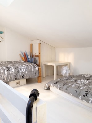 3 chambres, accès au Wi-Fi (inclus), literie fournie