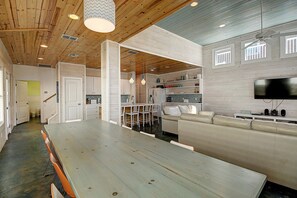 Televisión de pantalla plana y reproductor de DVD