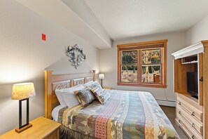 2 Schlafzimmer, Bügeleisen/Bügelbrett, Internetzugang, Bettwäsche