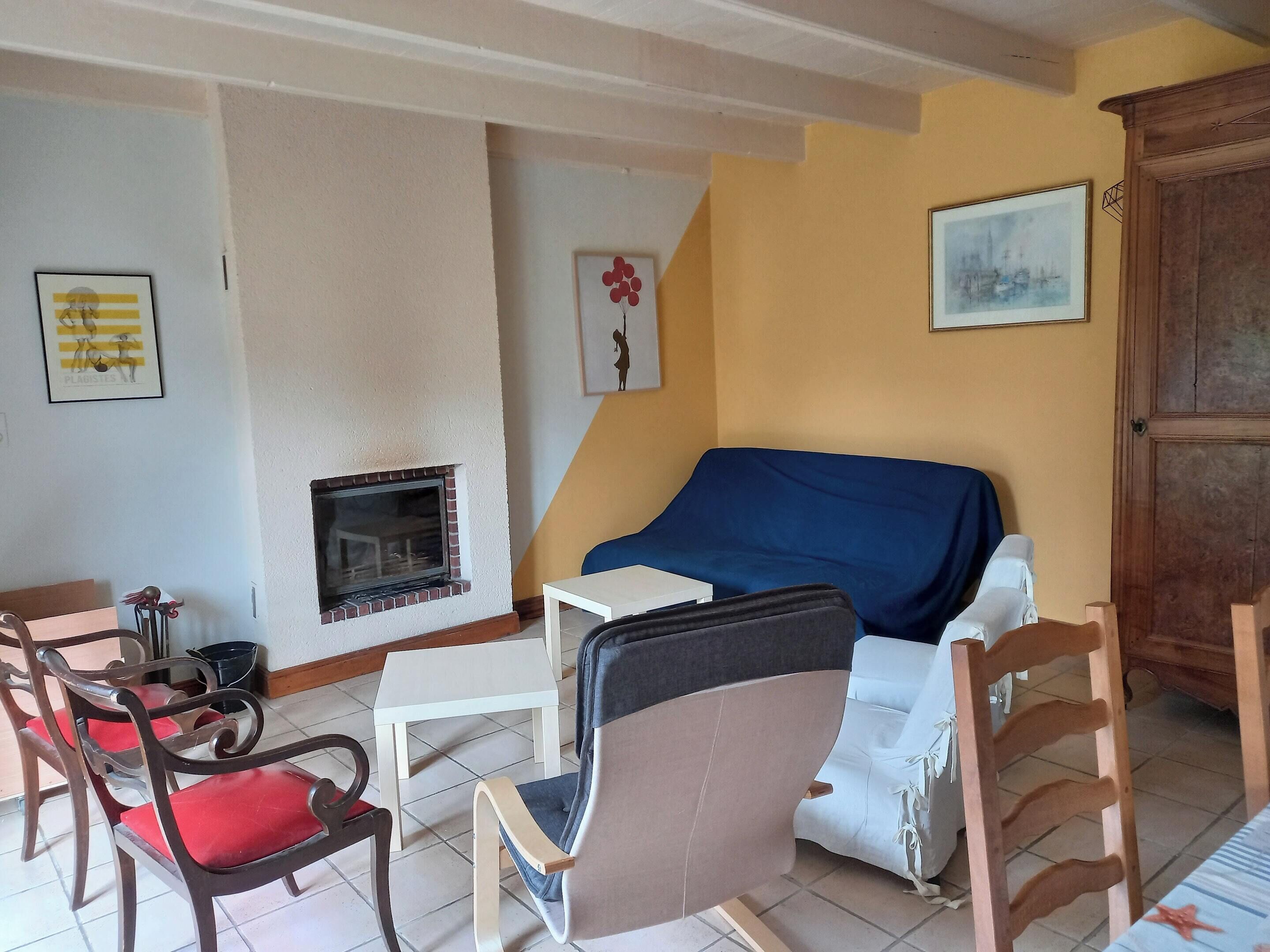 TV, fireplace, DVD player, stereo