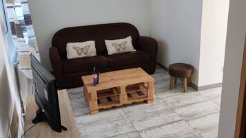 Télévision, livres, chaßne hi-fi