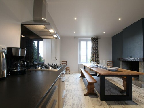 Maison spacieuse avec jardin et animaux acceptés, idéale familles