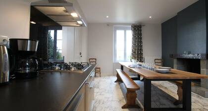 Maison spacieuse avec jardin et animaux acceptés, idéale familles