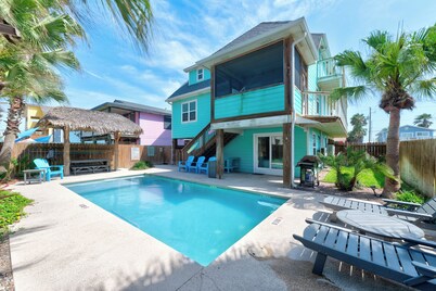 Wonderful beach home and just a short walk to the beach! Private Pool!