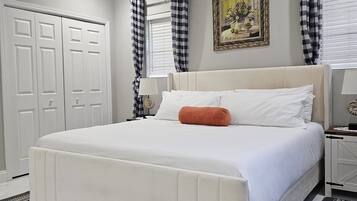 3 室のベッドルーム、デスク、アイロン / アイロン台、WiFi (無料)