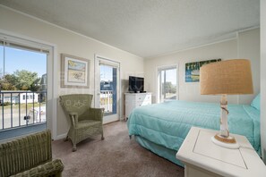 3 bedrooms, free WiFi - 2-A DELANO CONDO - OCEAN BLOCK-1406 Coastal Hwy, Dewey Beach- DOG FRIENDLY! (Dewey Beach)