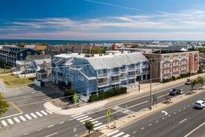 Exterior - 2-A DELANO CONDO - OCEAN BLOCK-1406 Coastal Hwy, Dewey Beach- DOG FRIENDLY! (Dewey Beach)