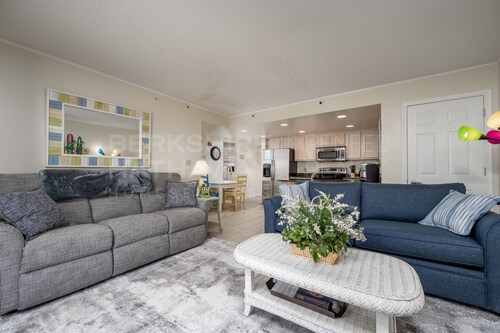 2-A DELANO CONDO - OCEAN BLOCK-1406 Coastal Hwy, Dewey Beach- DOG FRIENDLY!
