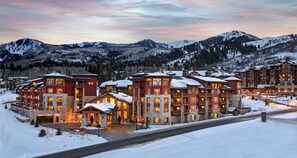 Exterior - Hilton Grand Vacation Club Sunrise Lodge - 4 Bedroom - Presidents Day Week 2026 (Park City)