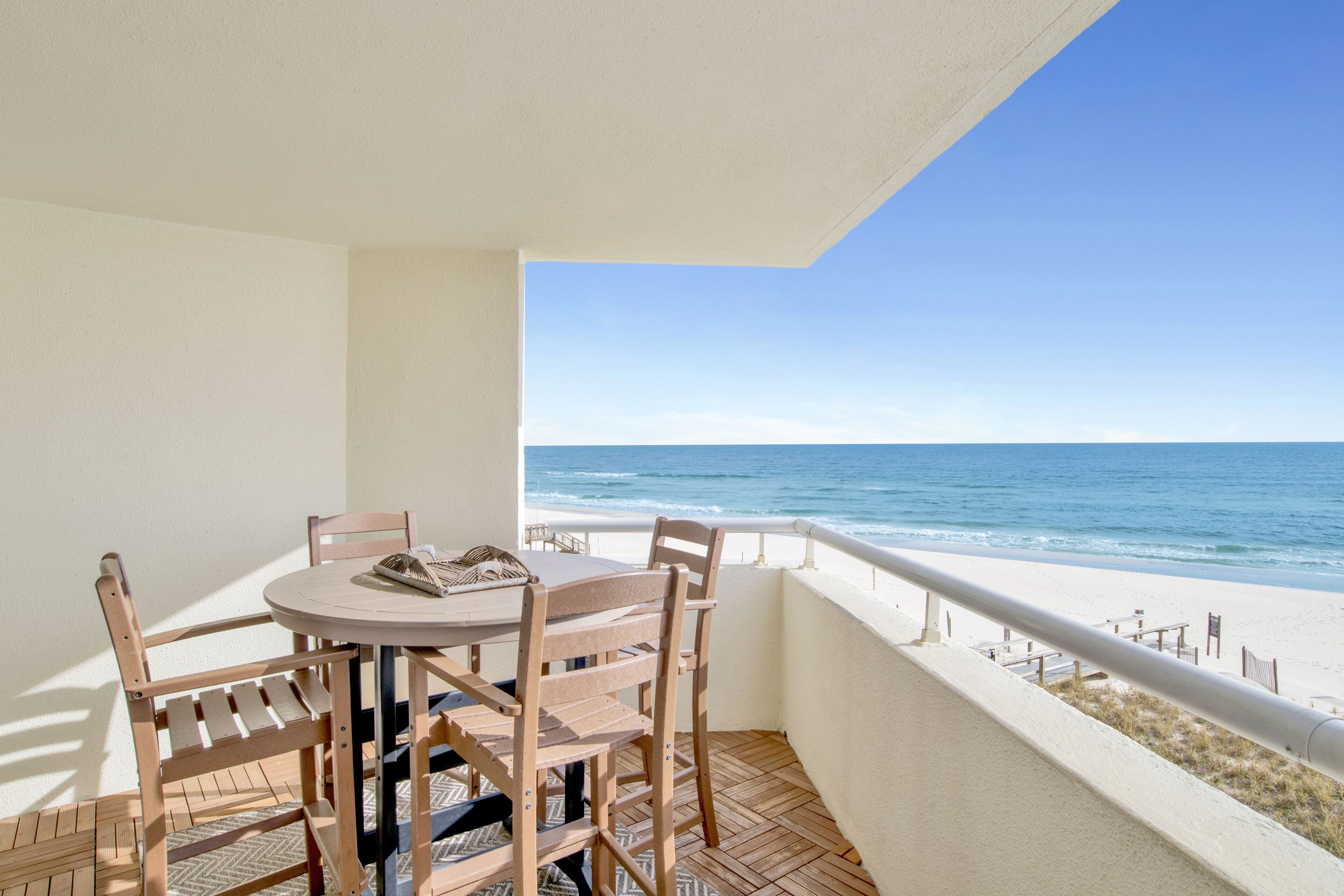Beautiful Gulf Front Condo Is Beach Bliss! Free Golf, Fishing & More!