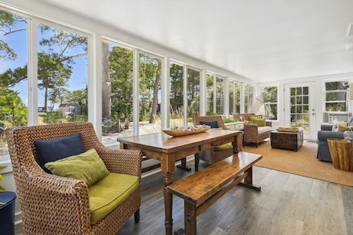 Hays Beachin piilopaikka sijaitsee<br>Marylandin Chesapeake-lahden länsiranta