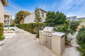 Terrace/patio - A12- Villas of Clearwater Beach, Gulf-front condo (Clearwater Beach)