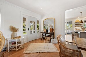 Interior - Pool*Hot Tub*Tiki Bar*Pickleball Court*Dock (Anna Maria)