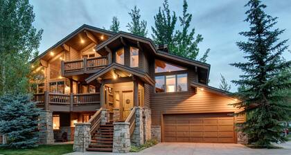 Ylös Arrowoodissa Paras arvo DV: ssä! Yksityinen kylpytynnyri! 3 yksityistä Master-sviittiä!