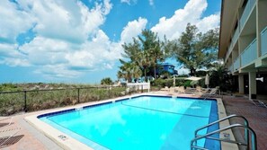 Uklassifisert bilde, 3 av 44, knapp