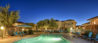 Comfy, updated condo with pool & hot tub - dog-friendly