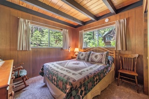 4 bedrooms, WiFi, bed sheets