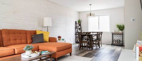 Älytelevisio, kirjoja