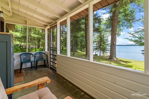 Lakefront Cabin #6 - The Walleye