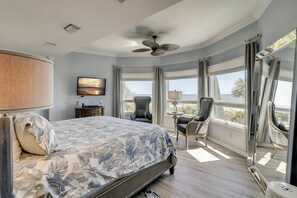 6 soverom, strykejern/-brett, wi-fi (inkludert) og sengetøy