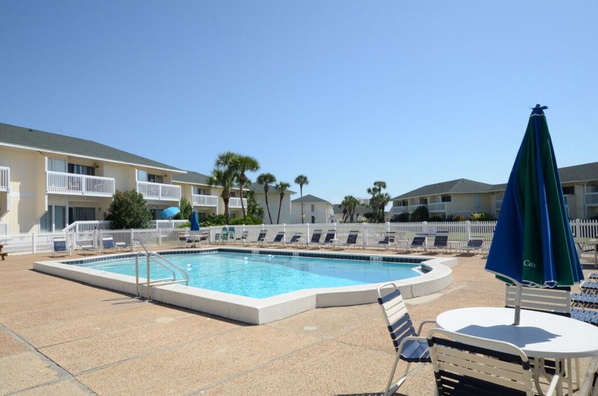 Photo 24 of Beach Access! Pet Friendly! Sandpiper Cove 2077!