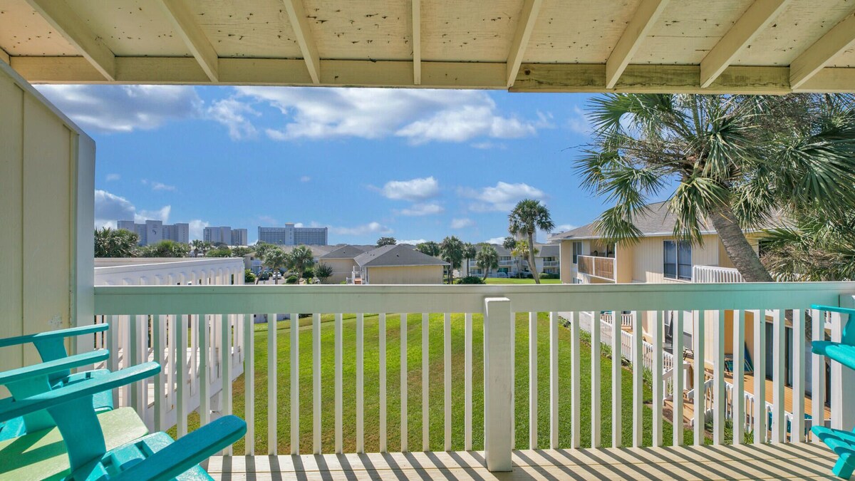 Photo 3 of Beach Access! Pet Friendly! Sandpiper Cove 2077!