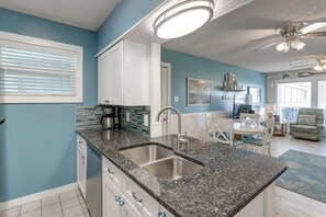 Fridge, microwave, oven, stovetop - Great views, swimming pool, boardwalk to the beach, picnic tables, play area, co (Port Aransas)
