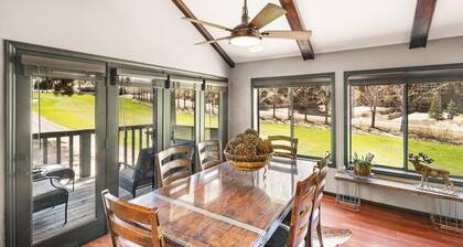Higher End Townhome! Views of Bear Mtn! WiFi! Laundry! Walk to Bear Mtn!