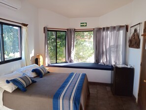 1 dormitorio, tabla de planchar con plancha, wifi gratis