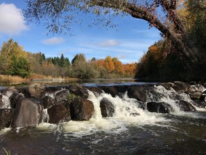 Nicht klassifiziertes Bild, 2 von 18, Schaltfläche