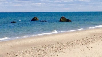 Liegestühle, Strandtücher