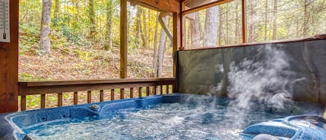 Indoor spa tub
