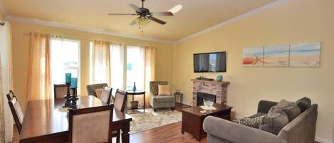 Televisión y oficina