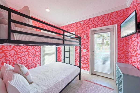 5 Schlafzimmer, Bügeleisen/Bügelbrett, kostenloses WLAN, Bettwäsche