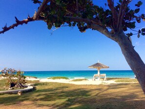 Am Strand, Liegestühle