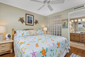 1 bedroom, iron/ironing board, WiFi - Oceanfront Ground-Floor Condo – Lanai, A/C, Steps to Sugar Beach (Kihei)