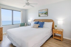 2 bedrooms, iron/ironing board, free WiFi, bed sheets - 2 BR @ Island Winds West - *Beach Front* (Gulf Shores)