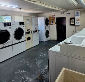 Interior - Moab Rim Cabin  #16 (Moab)