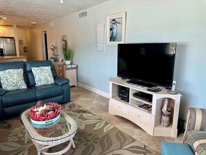 TV, DVD player